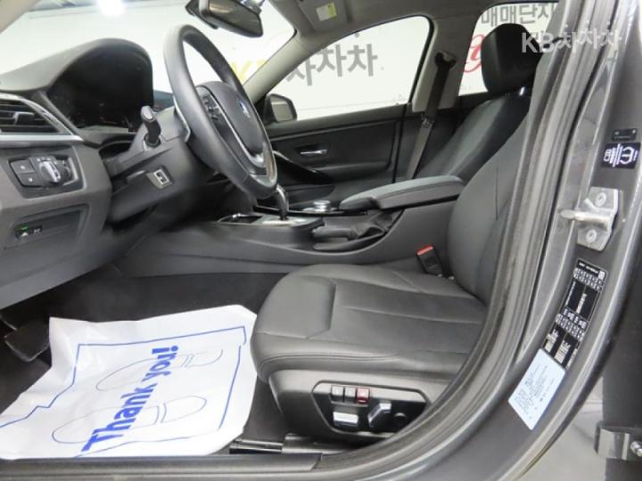 BMW 4 Series F32 420i Gran Coupe F36 6