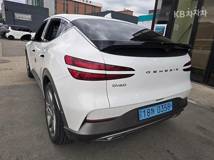 Genesis GV60 Standard AWD Base Type 5