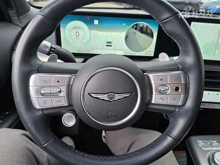 Genesis GV60 Standard AWD Base Type 9