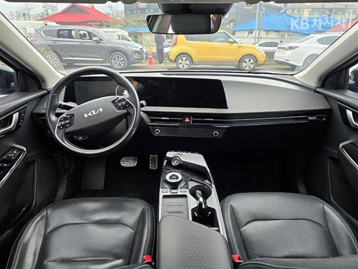 Kia EV6 Long Range 2WD Earth 6