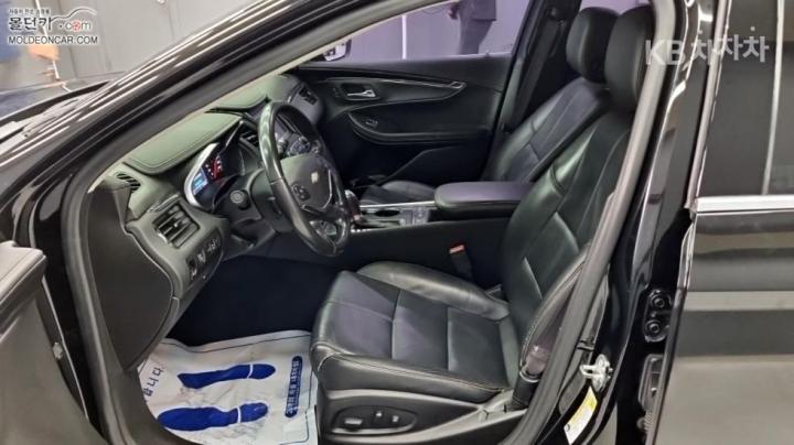 Chevrolet Impala 2.5 LT 10