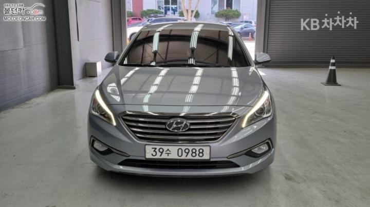 Hyundai Sonata LF 1.7 Diesel Smart 4