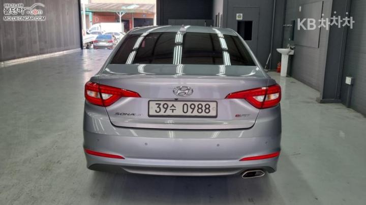 Hyundai Sonata LF 1.7 Diesel Smart 5