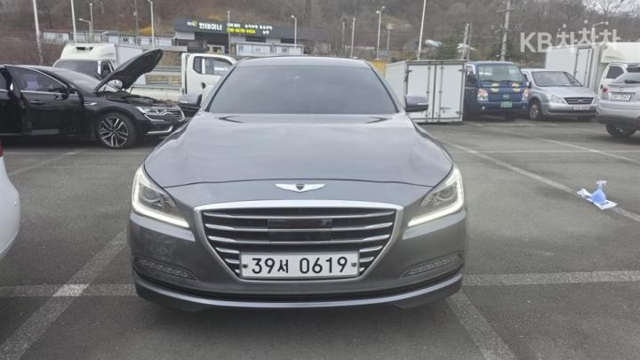 Hyundai Genesis DH G330 Premium 2