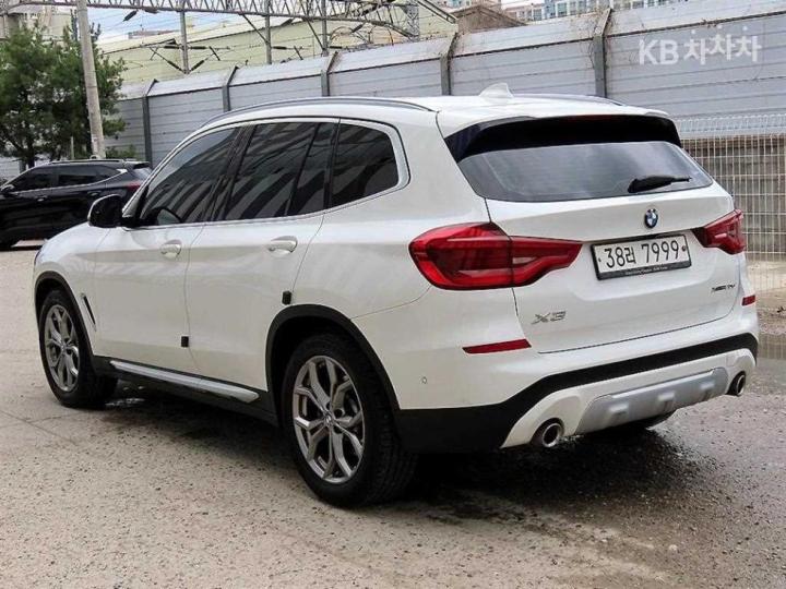 BMW X3 G01 xDrive 20d xLine 4