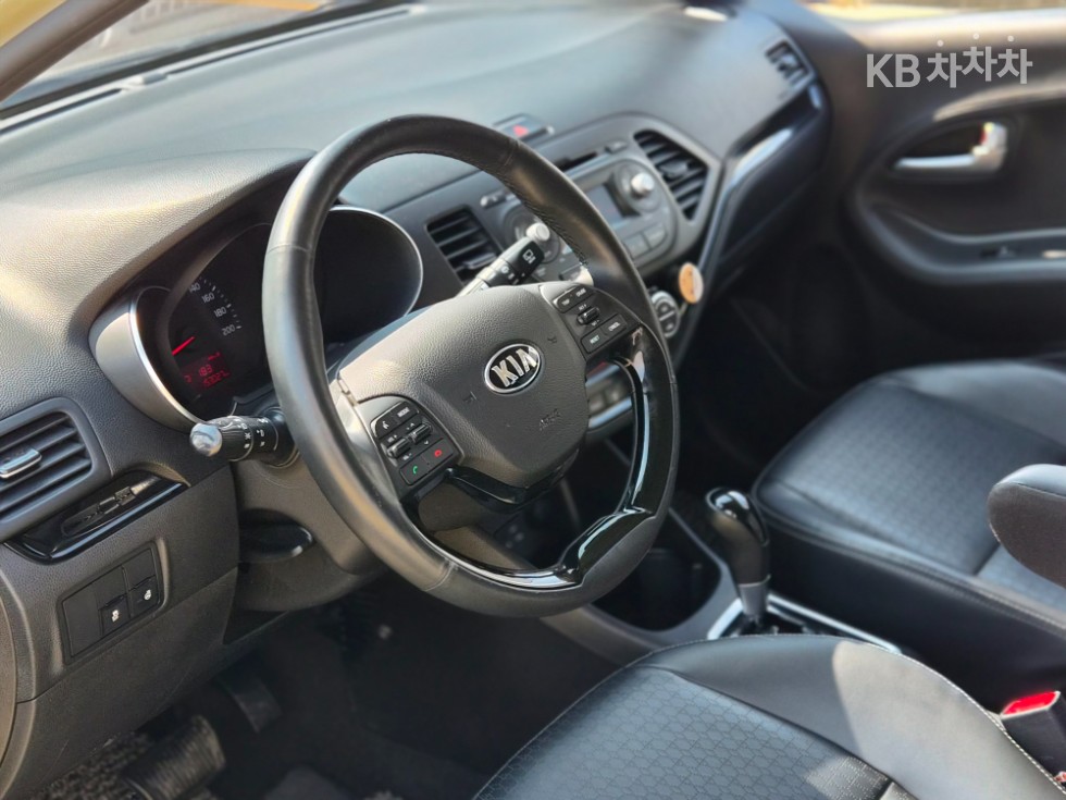 2016 - kia morning