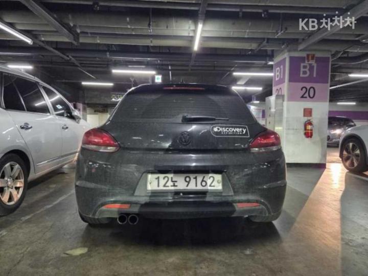 Volkswagen Scirocco 2.0 TDI R-line 3