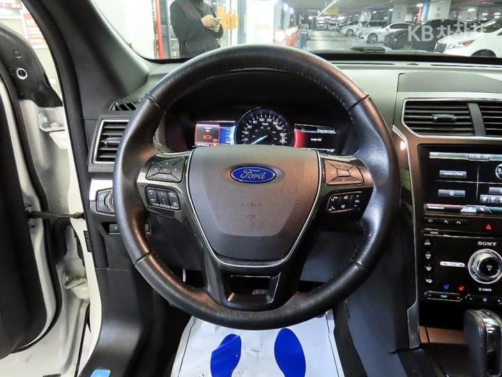 Ford Explorer New 2.3 EcoBoost 4WD Limited 9