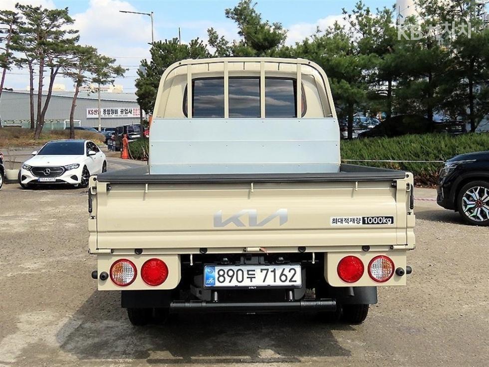 2025 - kia bongo iii