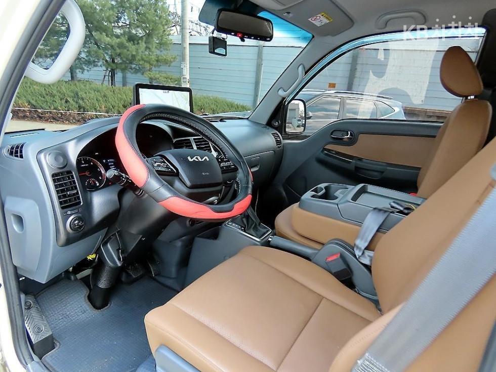 2025 - kia bongo iii