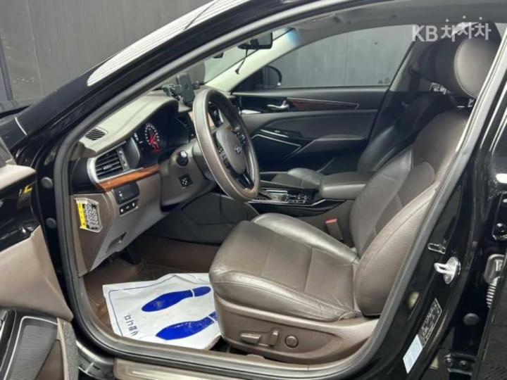 Kia K7 2.2 Diesel Prestige 7