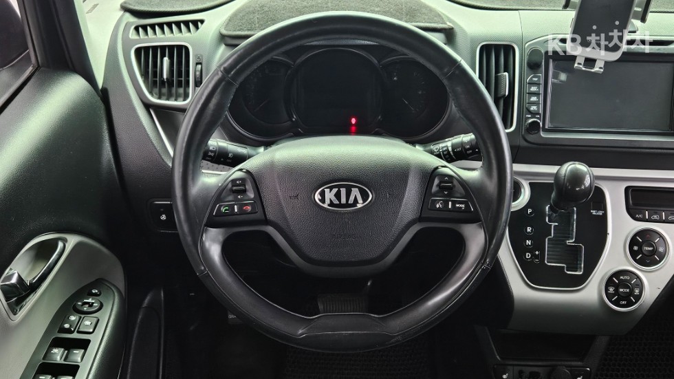 2017 - kia ray