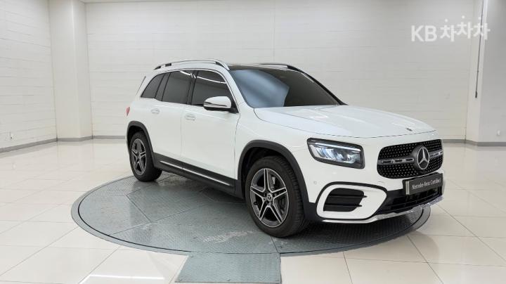 Mercedes-Benz GLB-Class X247 GLB250 4Matic 8