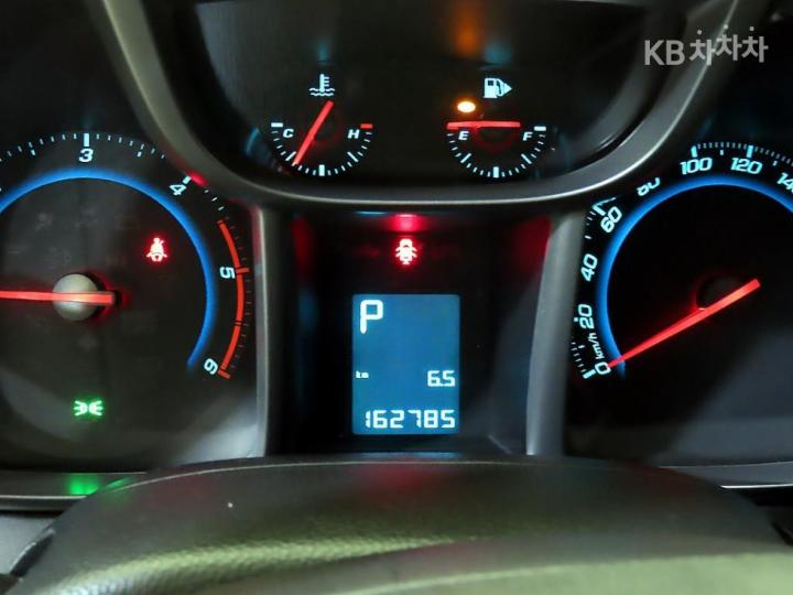 Chevrolet Orlando LTZ Premium 10