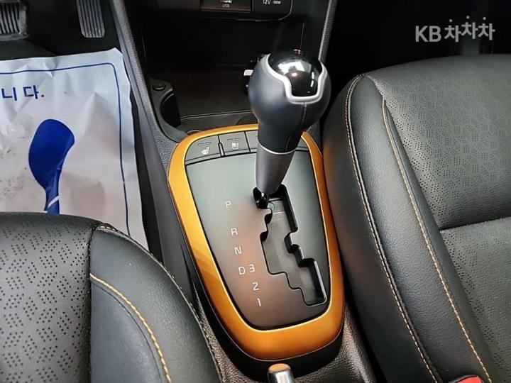 Kia Morning Urban JA 1.0 Gasoline Signature 9