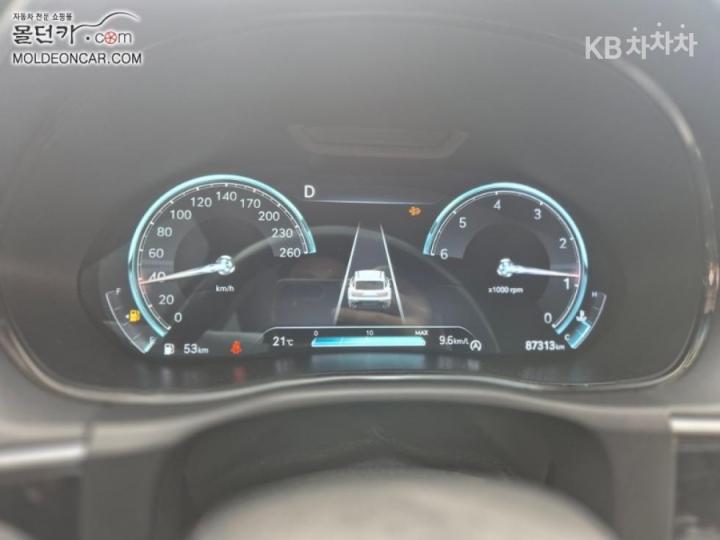 Genesis GV70 Diesel 2.2 2WD 4