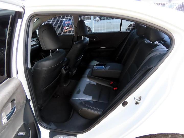 Honda Accord Hybrid 2.0 7