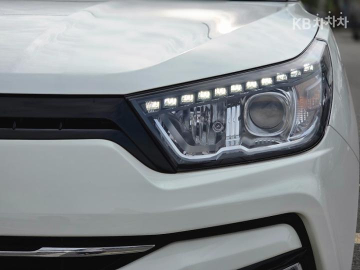 KG Mobility (Ssangyong) Tivoli Armor 1.6 Diesel VX 2WD 6