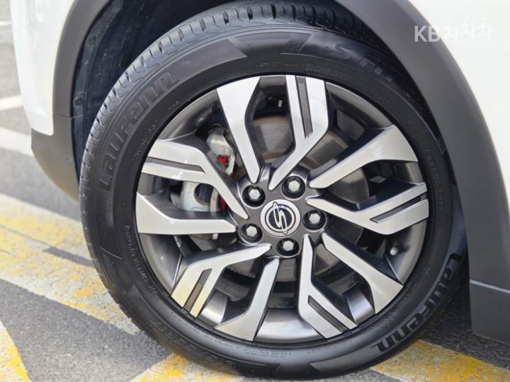 KG Mobility (Ssangyong) Tivoli Armor 1.6 Diesel VX 2WD 8