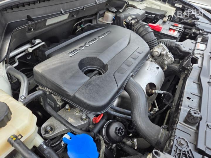 KG Mobility (Ssangyong) Tivoli Armor 1.6 Diesel VX 2WD 10