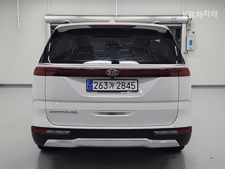 Kia Carnival D2.2 Noblesse 4