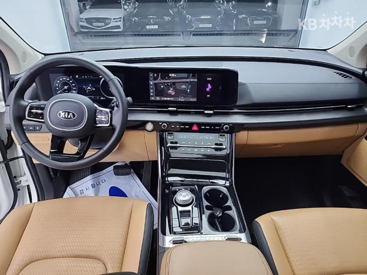 Kia Carnival D2.2 Noblesse 8