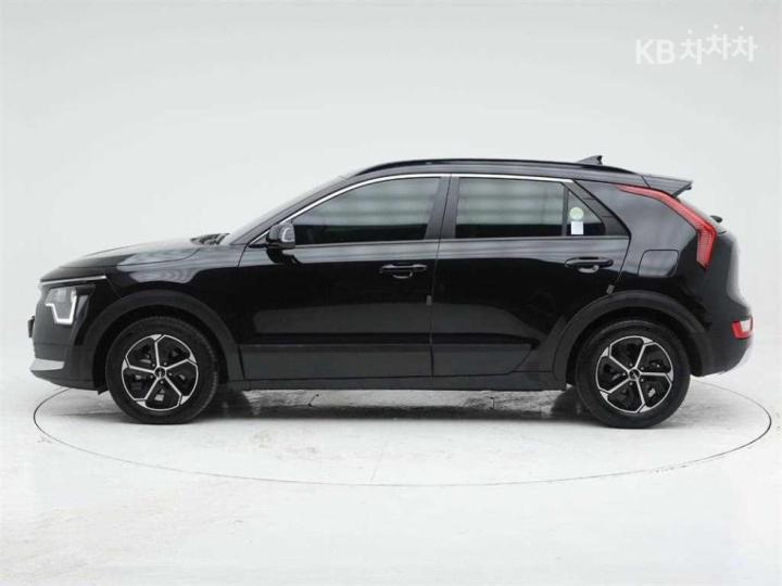 Kia Niro The 1.6 HEV Prestige 4