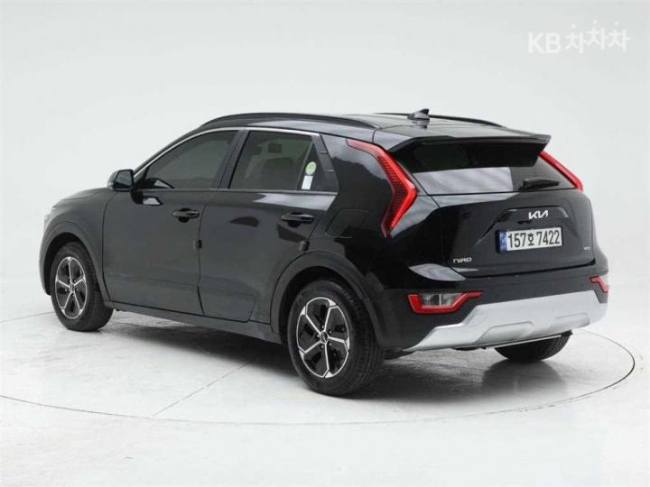 Kia Niro The 1.6 HEV Prestige 5