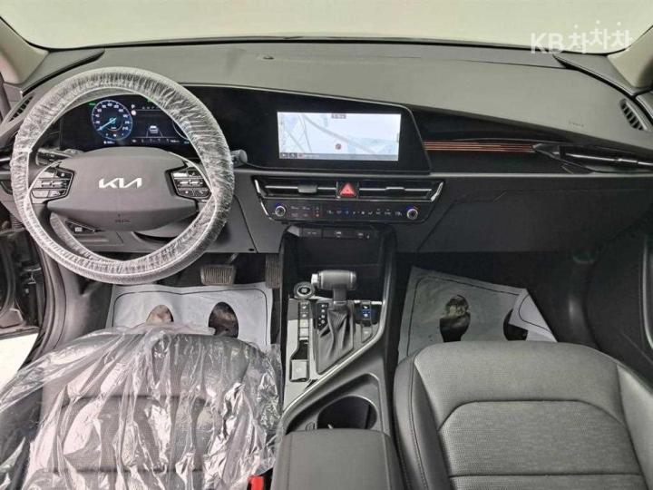 Kia Niro The 1.6 HEV Prestige 7