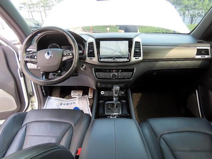 KG Mobility (Ssangyong) Rexton G4 2.2 4WD Heritage 8