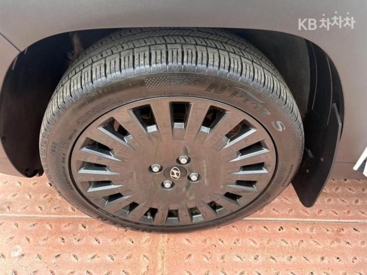 Hyundai Casper 1.0 Turbo Gasoline Inspiration 9