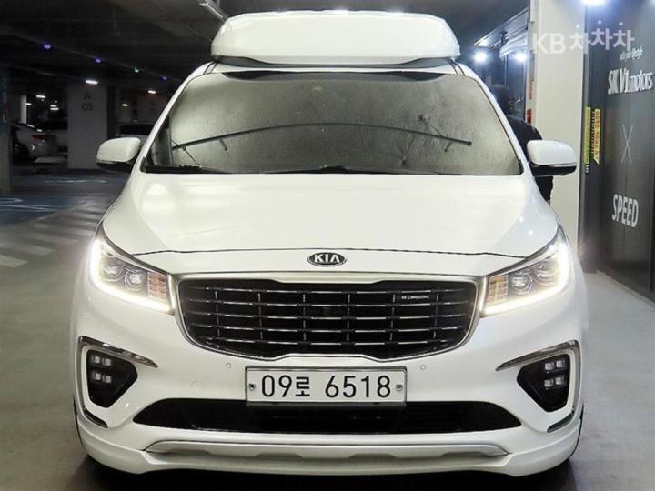 Kia Carnival High Limousine 3.3 Gasoline President 3