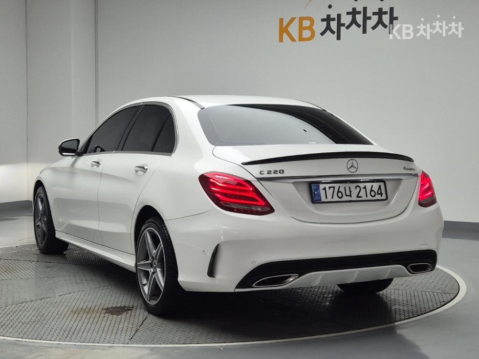 2018 - mercedes-benz c-class