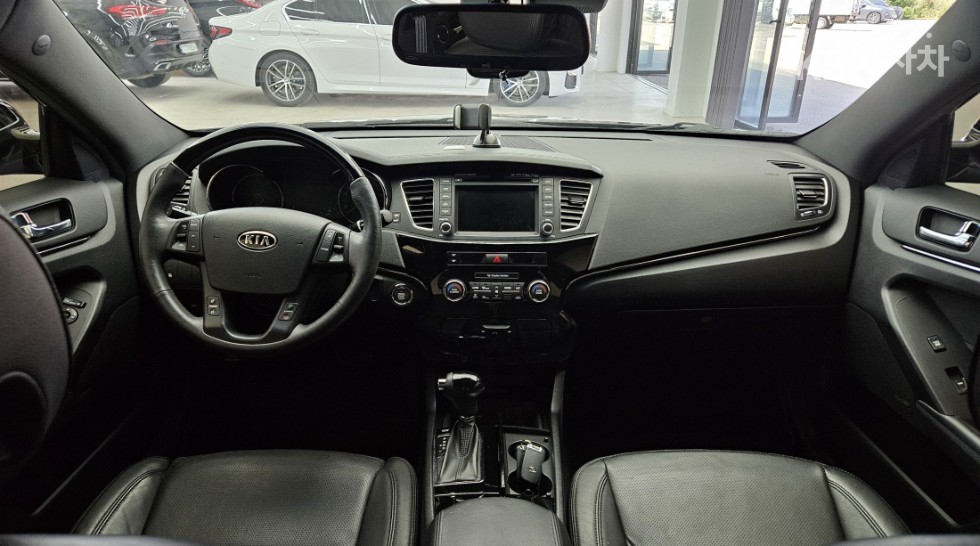 2010 - kia k7
