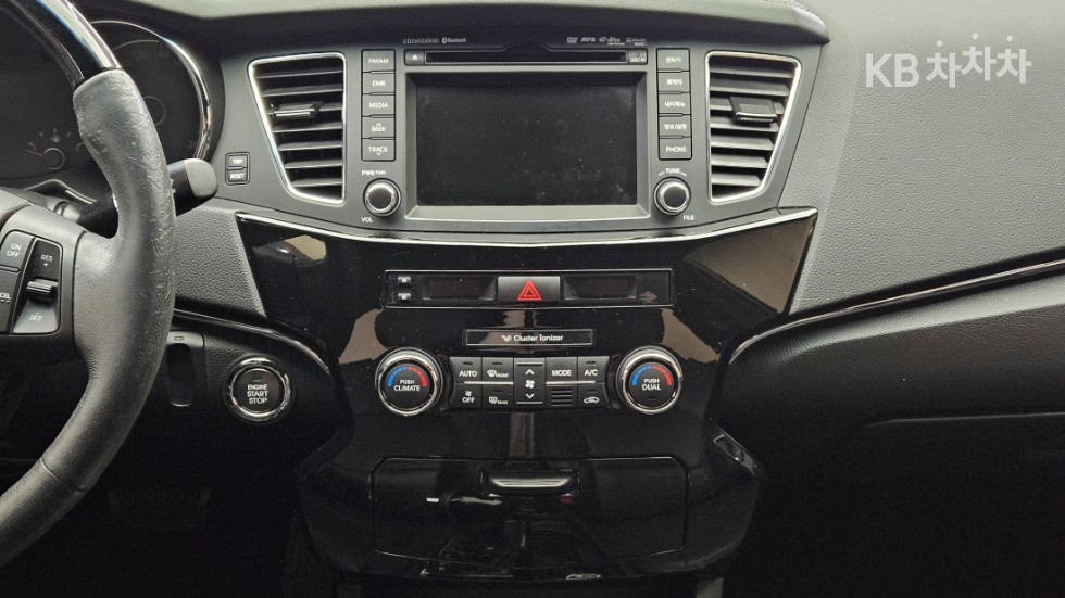 2010 - kia k7