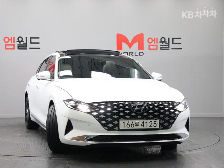 Hyundai Grandeur 2.5 LeBlanc 3