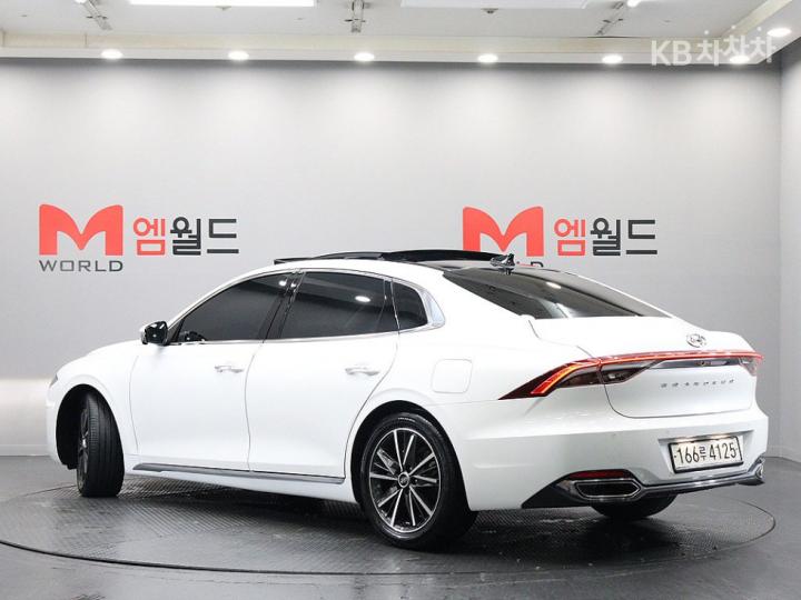 Hyundai Grandeur 2.5 LeBlanc 4