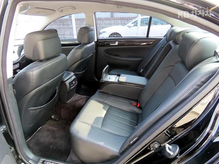 Hyundai Genesis BH330 GRAND Prime Pack 7