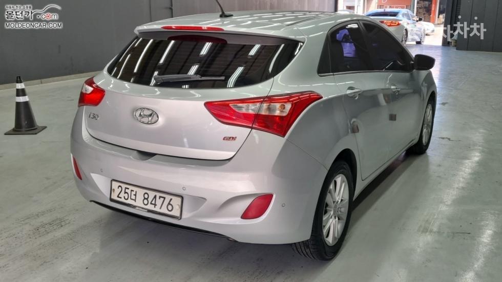 2015 - hyundai i30