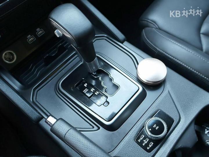 KG Mobility (Ssangyong) Rexton Sport 2.2 4WD Prestige 8