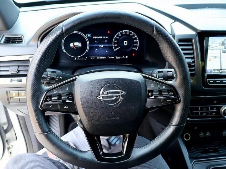 KG Mobility (Ssangyong) Rexton Sport 2.2 4WD Prestige 9