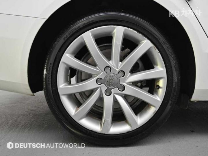 Audi A4 NEW 2.0 TDI Quattro 13 year ~ 6