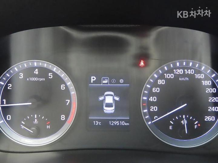 Hyundai Sonata New Rise 2.0 LPi Style 7