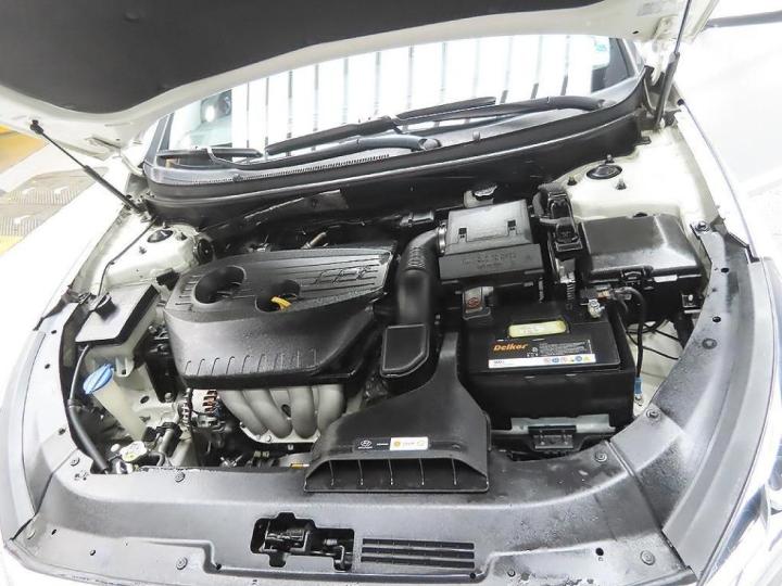 Hyundai Sonata New Rise 2.0 LPi Style 8