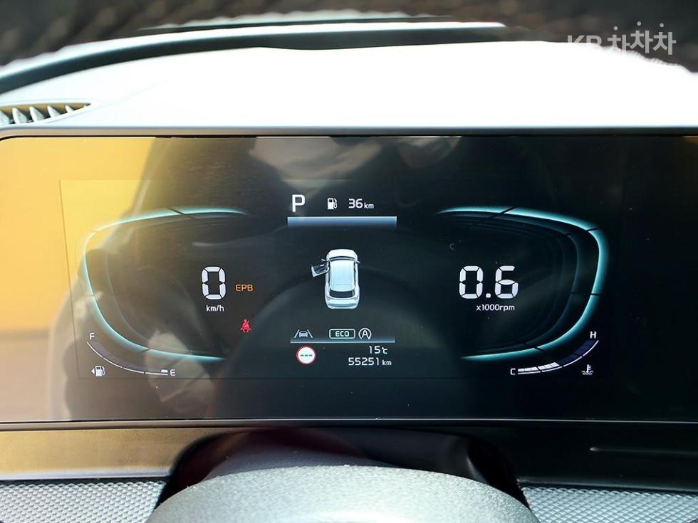 2022 - kia sportage