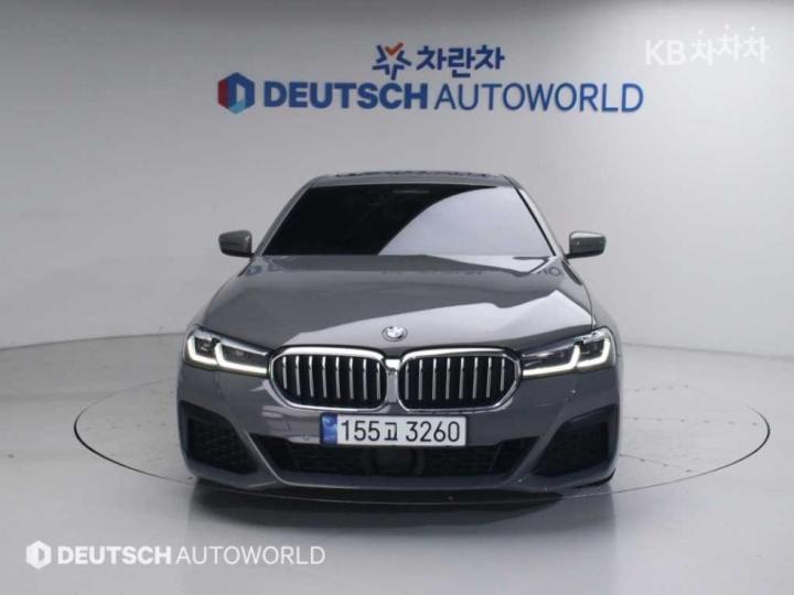 BMW 5 Series G30 520i M Sport 4