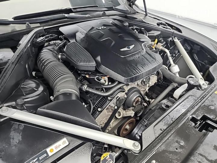 Genesis G90 3.8 GDi AWD Luxury 6