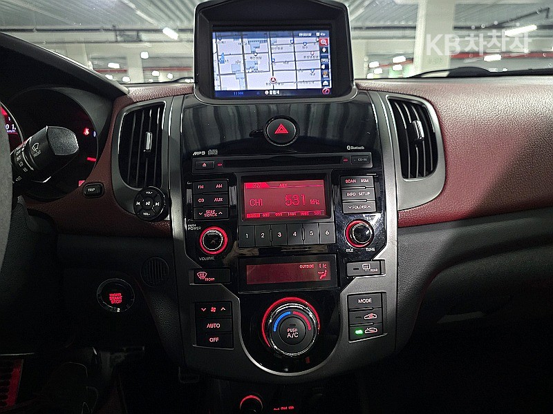 2012 - kia forte