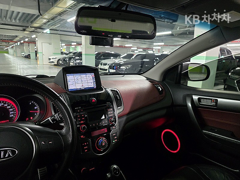 2012 - kia forte