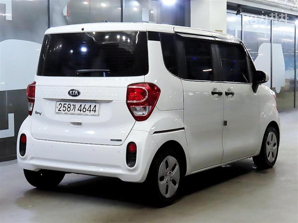 2021 - kia ray